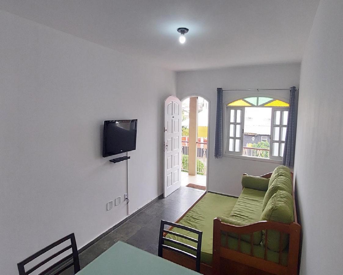 Otimo Apto De Quarto, Sala, Cozinha E Banheiro Em - Caucao Garantia 200,00 - Acomoda Ate 6 Pessoas Confortavelmente Em Camas - Wifi Na Area Externa No